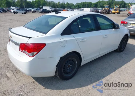 2015 Chevrolet Cruze Ls Auto из США, поврежденный, VIN 1G1PA5SG3F7117633